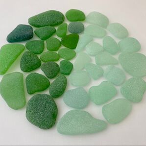 天然シーグラス(949) グリーン系 小〜大サイズ
