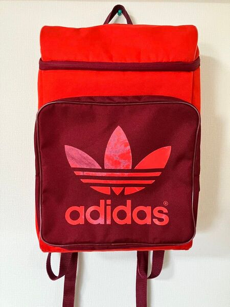 adidas リュック レッド