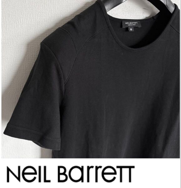 Neil Barrett ニールバレット 立体構築 ブラック 無地 S/S Tシャツ cotton100% BLACK ITALY