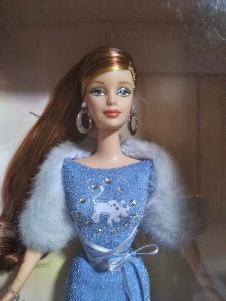 未開封バービーtaurusコレクター向き Barbie
