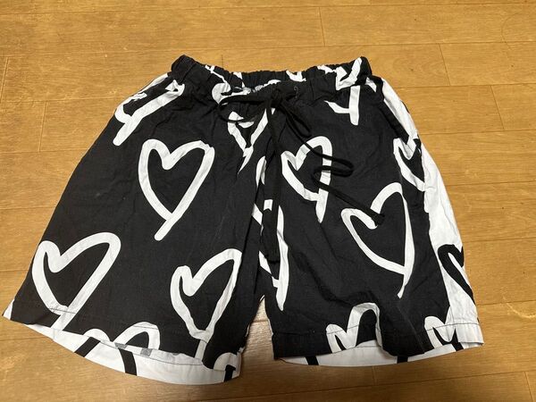Unionini ハート柄ショートパンツ サイズ140〜146