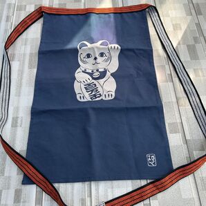 【日本製】帆布 前掛け生地 帆前掛け 前掛け 前垂れ まねきねこ 招き猫 ネイビーブルー 縁起物