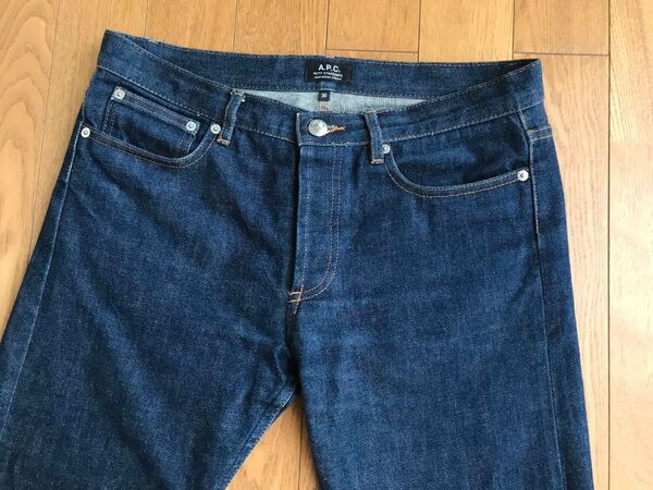 A.P.C PETIT STANDARD アーペーセー プチスタンダード W30 strato bshop yaeca 1ldk