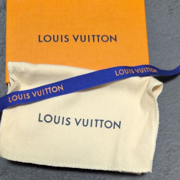 LOUIS VUITTON 保存袋 リボン