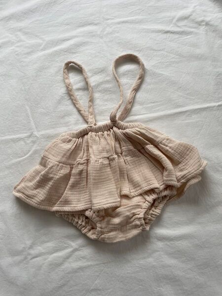 韓国子供服 mini beige サロペットスカート ブルマ 18m
