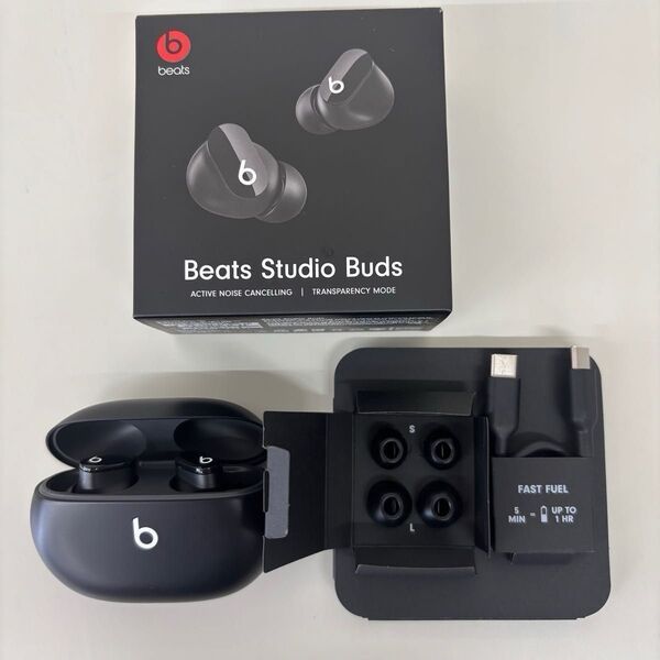 Beats Studio Buds ブラック