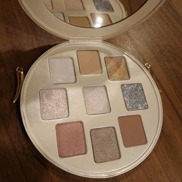 shu uemura TASAKI シュウウエムラ パール アイシャドウパレット