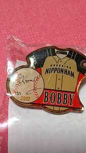 ○北海道日本ハムファイターズ 『ボビー・ケッペル』投手 ピンバッジ 2012年