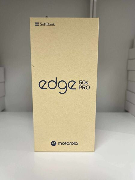 新品未使用・一括購入・motorola edge 50s pro メモリー8GB ストレージ256GB リュクスラベンダー