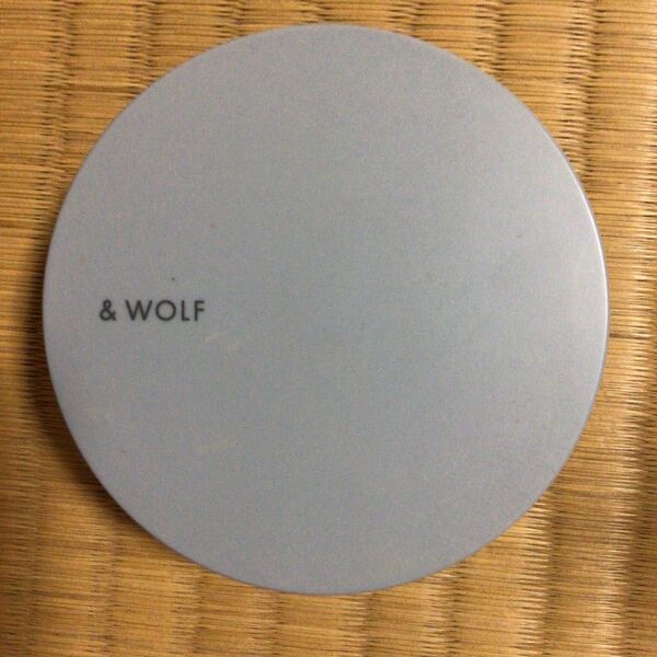 &wolf UVセラムリキッドファンデーション
