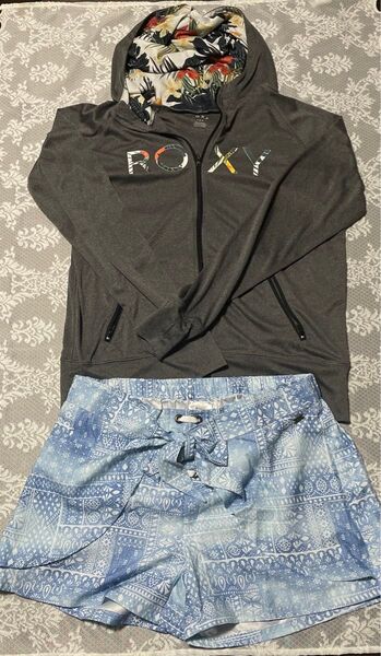 【未使用品】ROXY 花柄フードパーカー&ロキシー リボンショートパンツ 2点セット おしゃれマリンウェア(どちらもLサイズ)