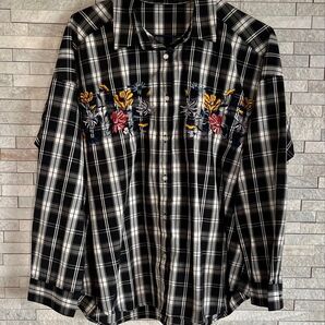 チェックシャツ 刺繍入り ブラック×ホワイト