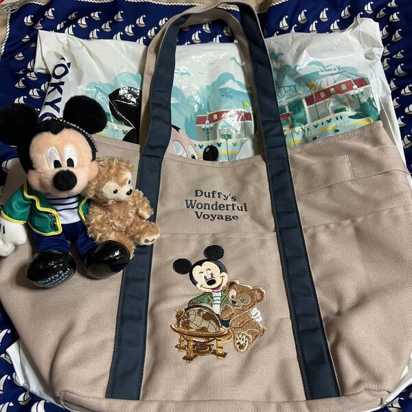 東京ディズニーシー ワンダフルヴォヤッジ トートバッグ ぬいぐるみバッジ
