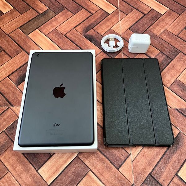 【美品】Apple iPad mini1 Wi-Fi 16GB