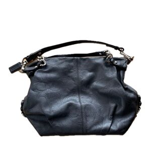 COACH コーチ ショルダーバッグ レザー ブラック パンチング シグネチャー