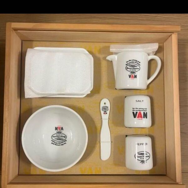 vanjac boathouseコラボ 食器8点セット