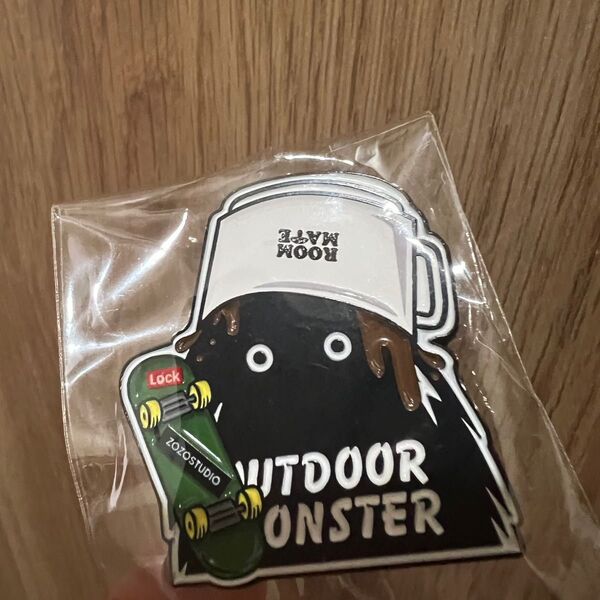 アウトドアモンスター OUTDOOR MONSTER ピンバッジ