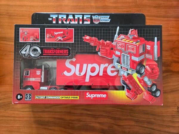 Supreme x Transformers G1 Optimus Prime Figure "Red"③