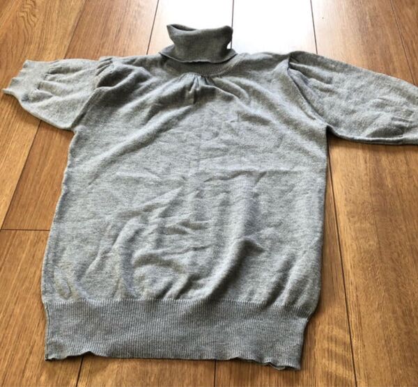 新品タグ無し GLACIER タートルネックニット半袖 size.M