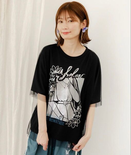 イズスカラー is scolar 552201:ワンシーン箔プリント チュール重ねTシャツ