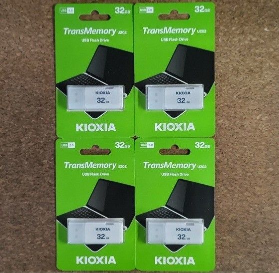 ★未開封品★KIOXIA USBメモリ 32GB 4個セット 日本製 海外パッケージ