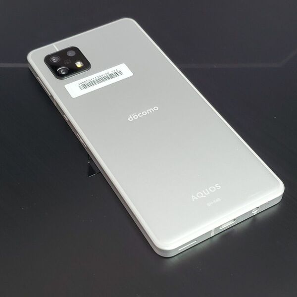 AQUOS sense6 / シルバー / docomo / SIMフリー / 5G対応 / おサイフケータイ / SH-54B