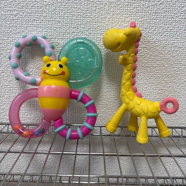 ベビー歯固め みつばちとキリンの2点セット