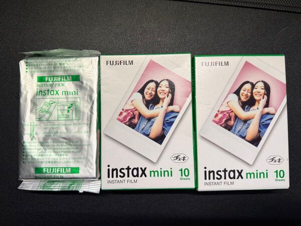 FUJIFILM instax mini チェキ専用フィルム インスタックス ミニ 10枚× 3個 30枚