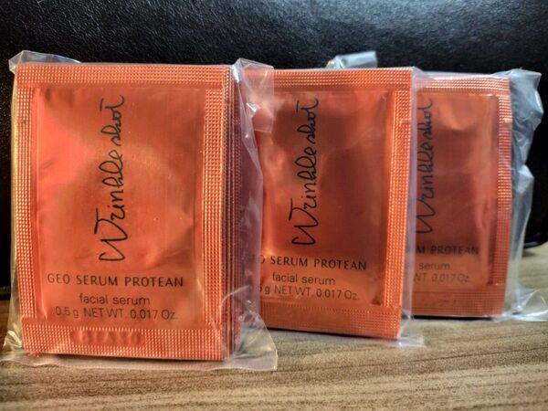 かなりお安くしております!表情シワの出にくい顔&お首に!プロテイン配合 ジオセラム30包