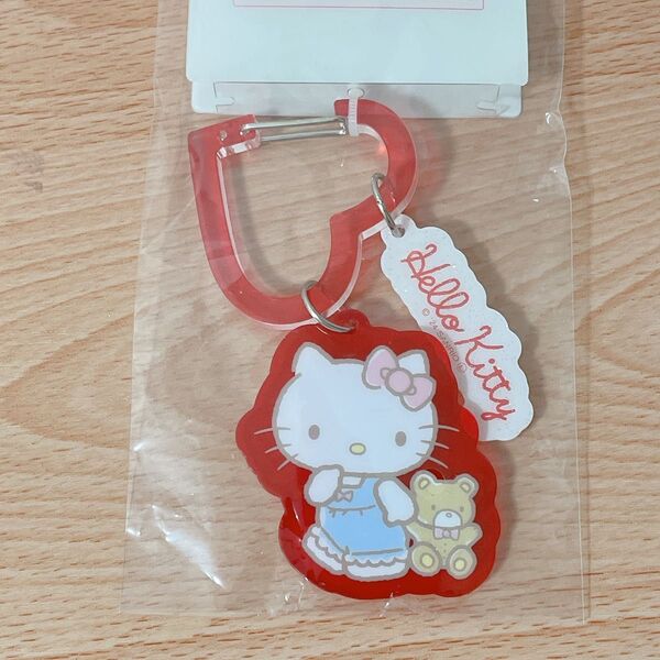 完売品 【新品】サンリオ ハローキティ カラビナチャーム アクリルキーホルダー