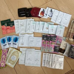化粧品サンプルまとめ売り
