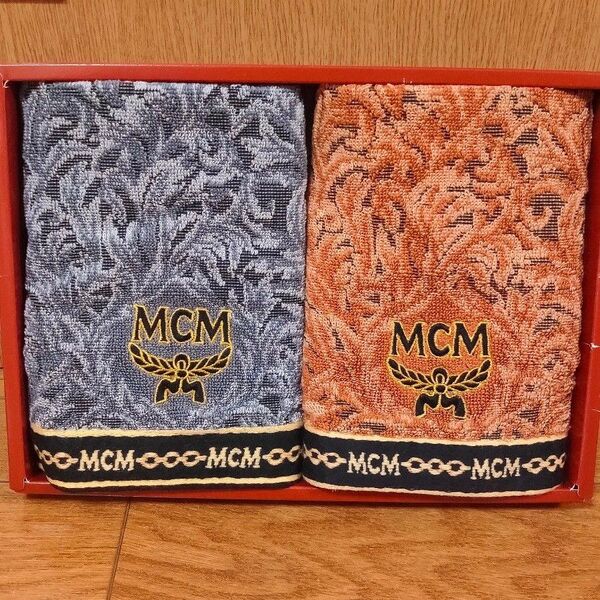 【新品・未使用】MCM フェイスタオル 2枚セット 綿100 ブラウン