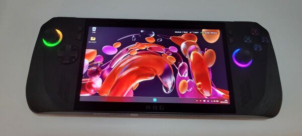 上位モデル ASUS ROG Ally X RAM24G SSD1TB 動作良好