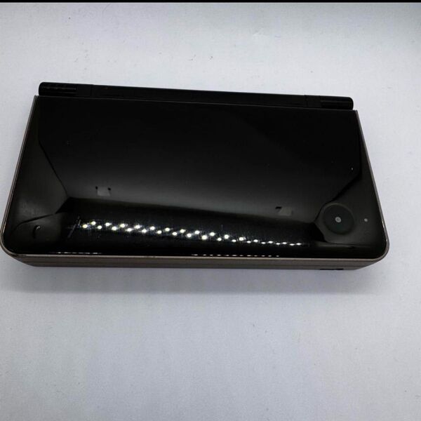 【比較的美品】Nintendo DSiLL ダークブラウン 本体