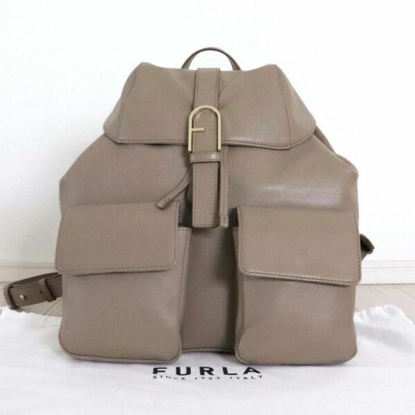 FURLA フルラ Flow フロー レザー バックパック L リュックサック
