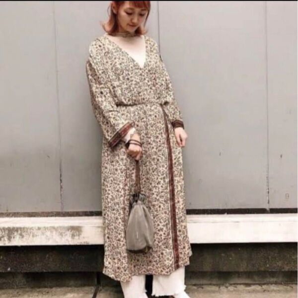 Kastane カスタネ オリエンタル 花柄 カシュ ワンピース ロング