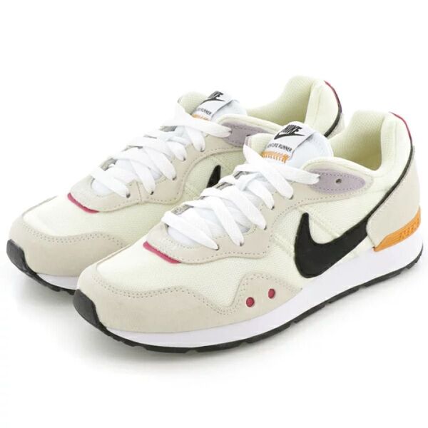 NIKE ナイキ ウィメンズ ベンチャー ランナー サイズ 23.5