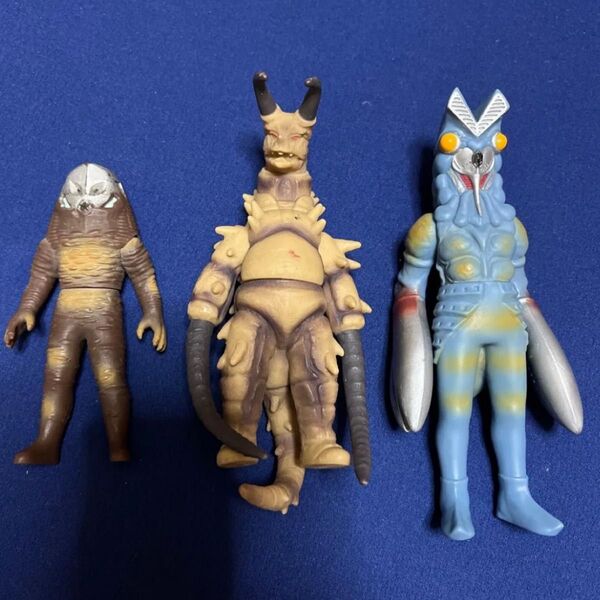 凶悪宇宙人 ザラブ星人 ウルトラ怪獣 グドン バルタン星人 ソフビ