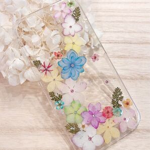 カラフルアジサイの押し花iPhoneケース