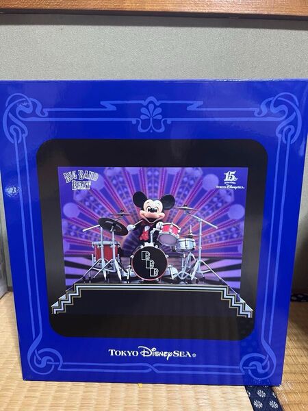 新品 ディズニーシー15周年記念 ビッグバンドビート ミッキー フィギュア ドラム