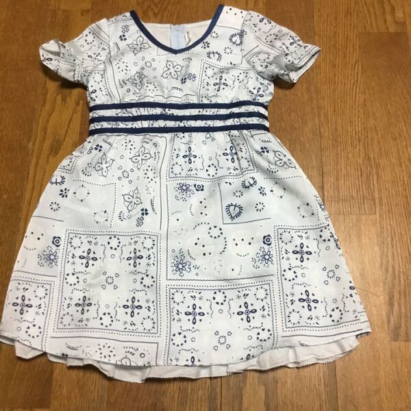 BEBE 半袖ワンピース サイズ110