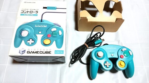 ゲームキューブ コントローラー エメラルド