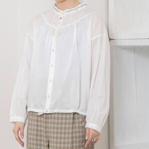 美品☆POU DOU DOU☆コットン刺繍スタンドカラーシャツ ブラウス 綿100%