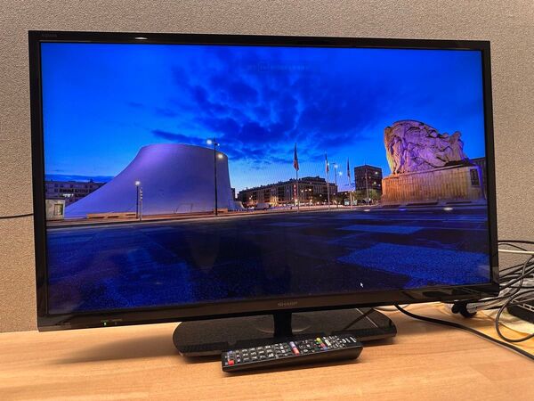 シャープ SHARP 液晶テレビ LC-32S5 2017年 32型 映り綺麗