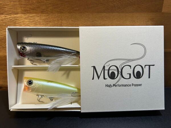 REVONIK MOGOT レヴォニック モゴット
