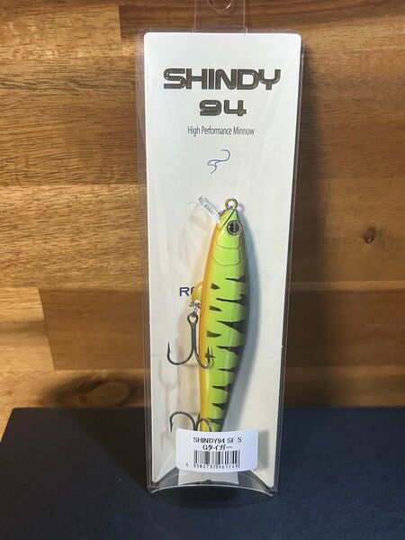 REVONIK SHINDY94 SF-S レヴォニック シンディ94 Gタイガー