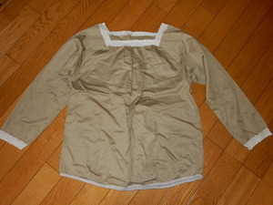  Hugowar /Hug O War! cotton blouse beige *USED