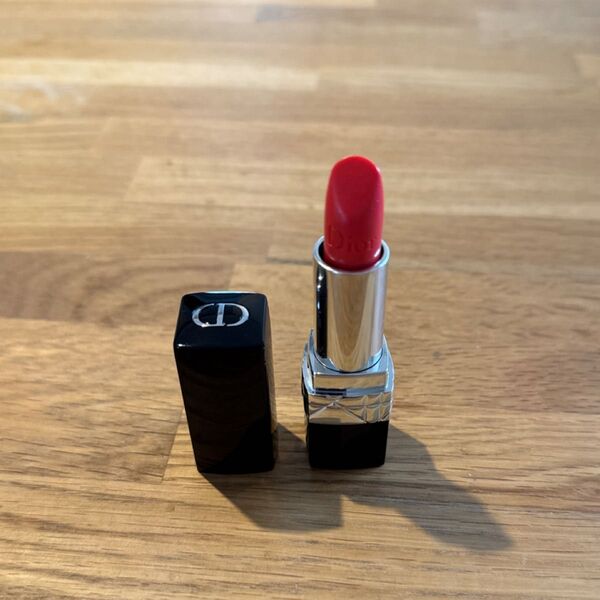【限定色!!】 Christian Dior ルージュ ディオール バーム 633 コーラル サテン リップバーム 3.5g