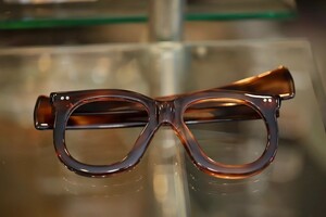 デッドストック! FRENCH VINTAGE 40`s 変形SKULL型 フレーム フレンチヴィンテージ サングラス 眼鏡 ウェリントン 