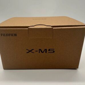 ★新品未使用★ FUJIFILM X-M5 シルバー ボディ